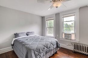 Madison Home: Walk to Main Street!