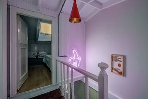 Central Flat 5 min to Kad k y Coastline