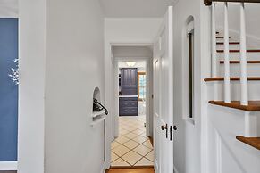 30-day Min. Full House. A+ Loc. Washer/dryer & A/c 3 Bedroom Home