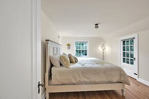 30-day Min. Full House. A+ Loc. Washer/dryer & A/c 3 Bedroom Home