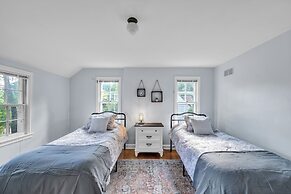 30-day Min. Full House. A+ Loc. Washer/dryer & A/c 3 Bedroom Home