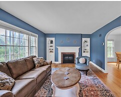 30-day Min. Full House. A+ Loc. Washer/dryer & A/c 3 Bedroom Home