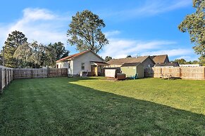 Charming 2br Hot Tub Getaway 2 Bedroom Home