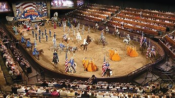 Er53r - Beary Special 2 Bedroom Cabin