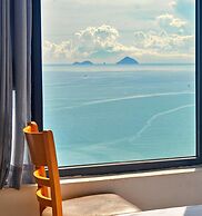 HANZ Business Suite Oceanus Condotel