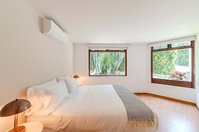 w Incredible 5BR House w Jacuzzi in El Poblado