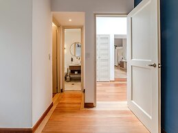 w Incredible 5BR House w Jacuzzi in El Poblado