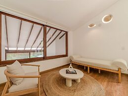 w Incredible 5BR House w Jacuzzi in El Poblado