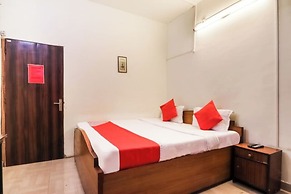 Goroomgo Woodstock Homestay