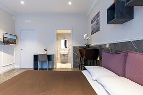 Suebi Central - Deluxe Rooms & Family Suites