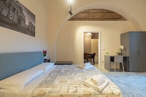 Suebi Central - Deluxe Rooms & Family Suites