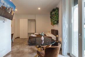 Suebi Central - Deluxe Rooms & Family Suites