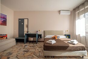 Suebi Central - Deluxe Rooms & Family Suites
