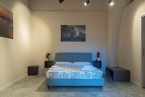 Suebi Central - Deluxe Rooms & Family Suites