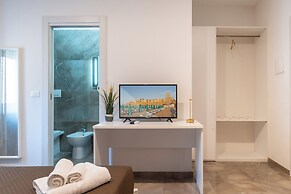 Suebi Central - Deluxe Rooms & Family Suites