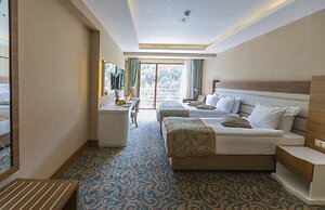 Cam Thermal Resort Spa Convention Center