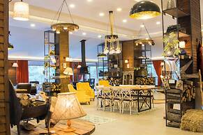 Cam Thermal Resort Spa Convention Center