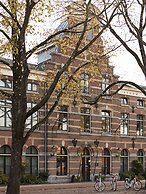 YAYS Amsterdam Maritime by Numa