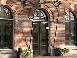 YAYS Amsterdam Maritime by Numa