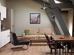 YAYS Amsterdam Maritime by Numa
