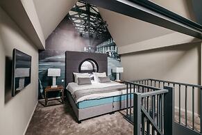 YAYS Amsterdam Maritime by Numa