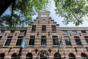 YAYS Amsterdam Maritime by Numa