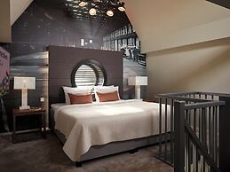 YAYS Amsterdam Maritime by Numa