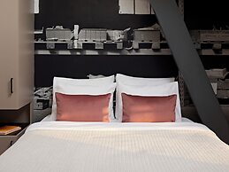 YAYS Amsterdam Maritime by Numa