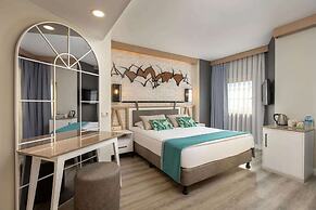 Limak Arcadia Sport Resort - All Inclusive