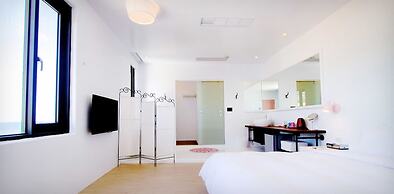 Whilom SeaShoreHotel