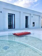 Whilom SeaShoreHotel