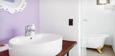 Whilom SeaShoreHotel