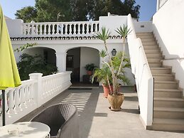 Apartamentos Turisticos La Mundial