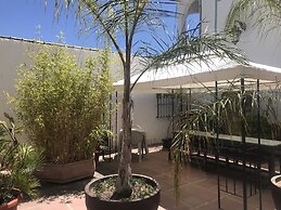 Apartamentos Turisticos La Mundial