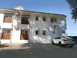 Apartamentos Turisticos La Mundial