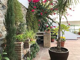 Apartamentos Turisticos La Mundial