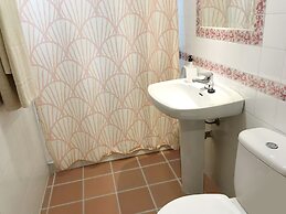 Apartamentos Turisticos La Mundial