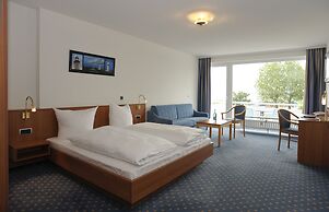 Acqua Strande Yachthotel & Restaurant