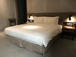 CHECK inn Taipei Nanjing