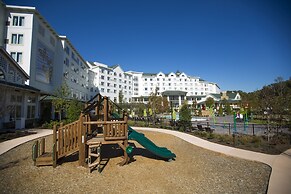 Dollywood's DreamMore Resort