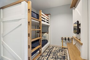 Dollywood's DreamMore Resort