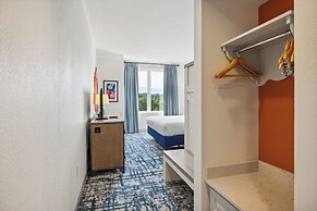 Dollywood's DreamMore Resort