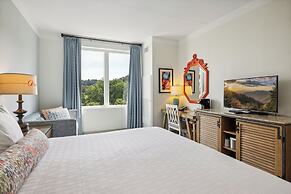 Dollywood's DreamMore Resort