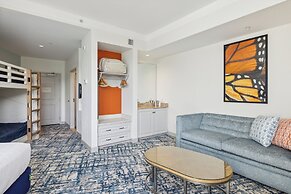 Dollywood's DreamMore Resort