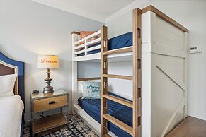 Dollywood's DreamMore Resort