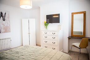 Howarth House Apartments