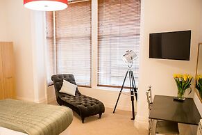 Howarth House Apartments