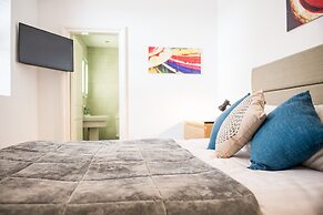 Howarth House Apartments