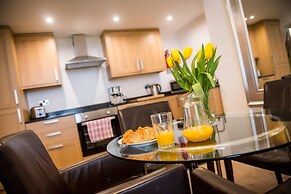 Howarth House Apartments