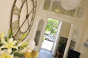 Howarth House Apartments